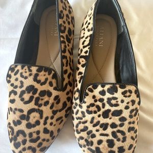 Leopard flats